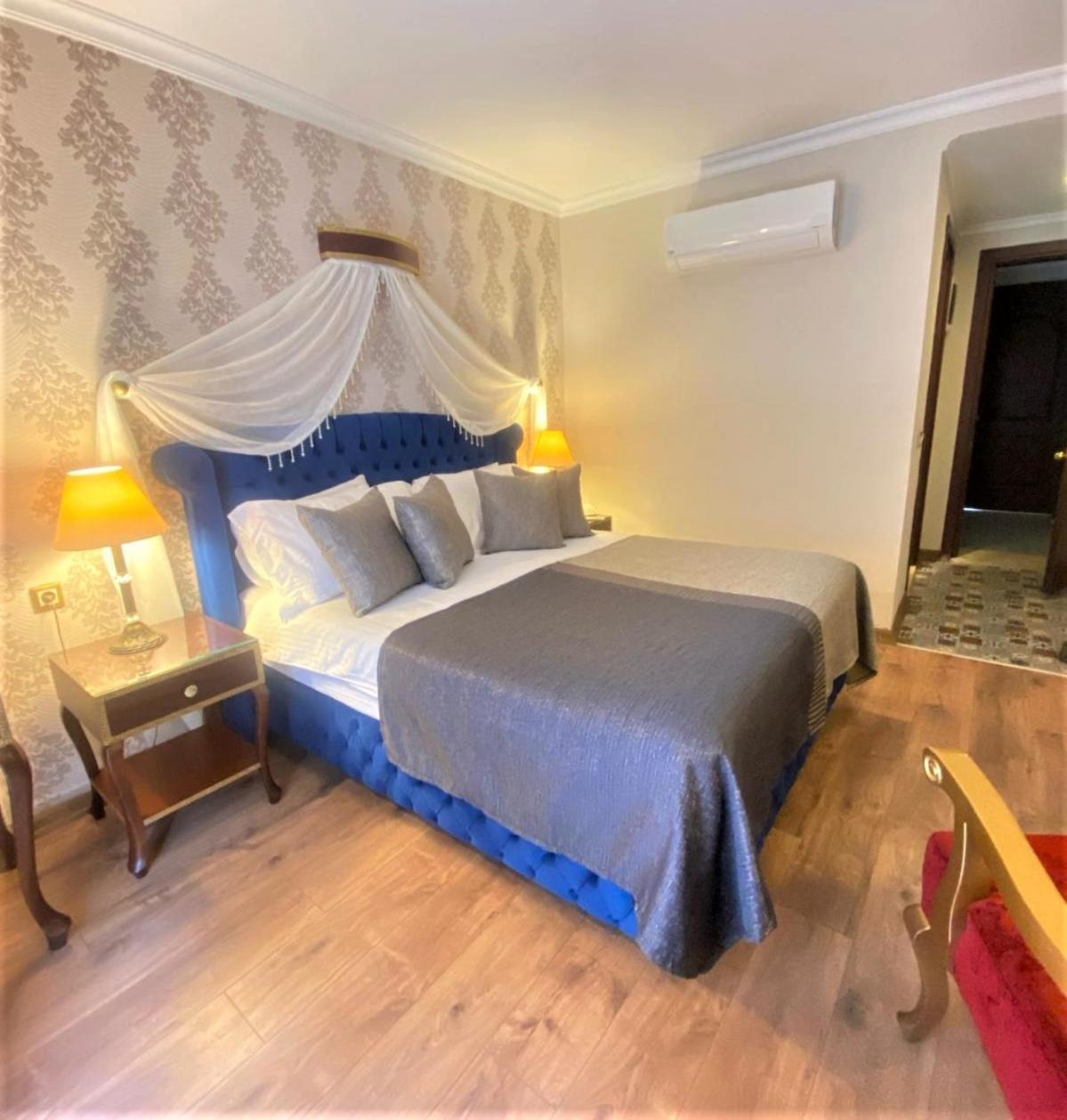 Saint John Hotel Селчук Екстериор снимка