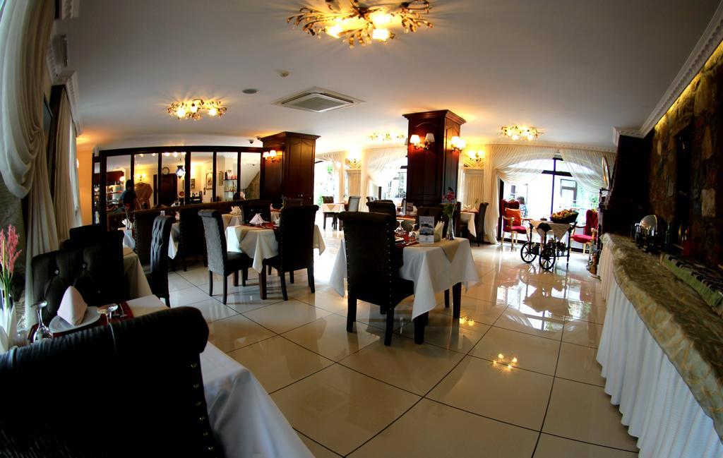 Saint John Hotel Селчук Екстериор снимка