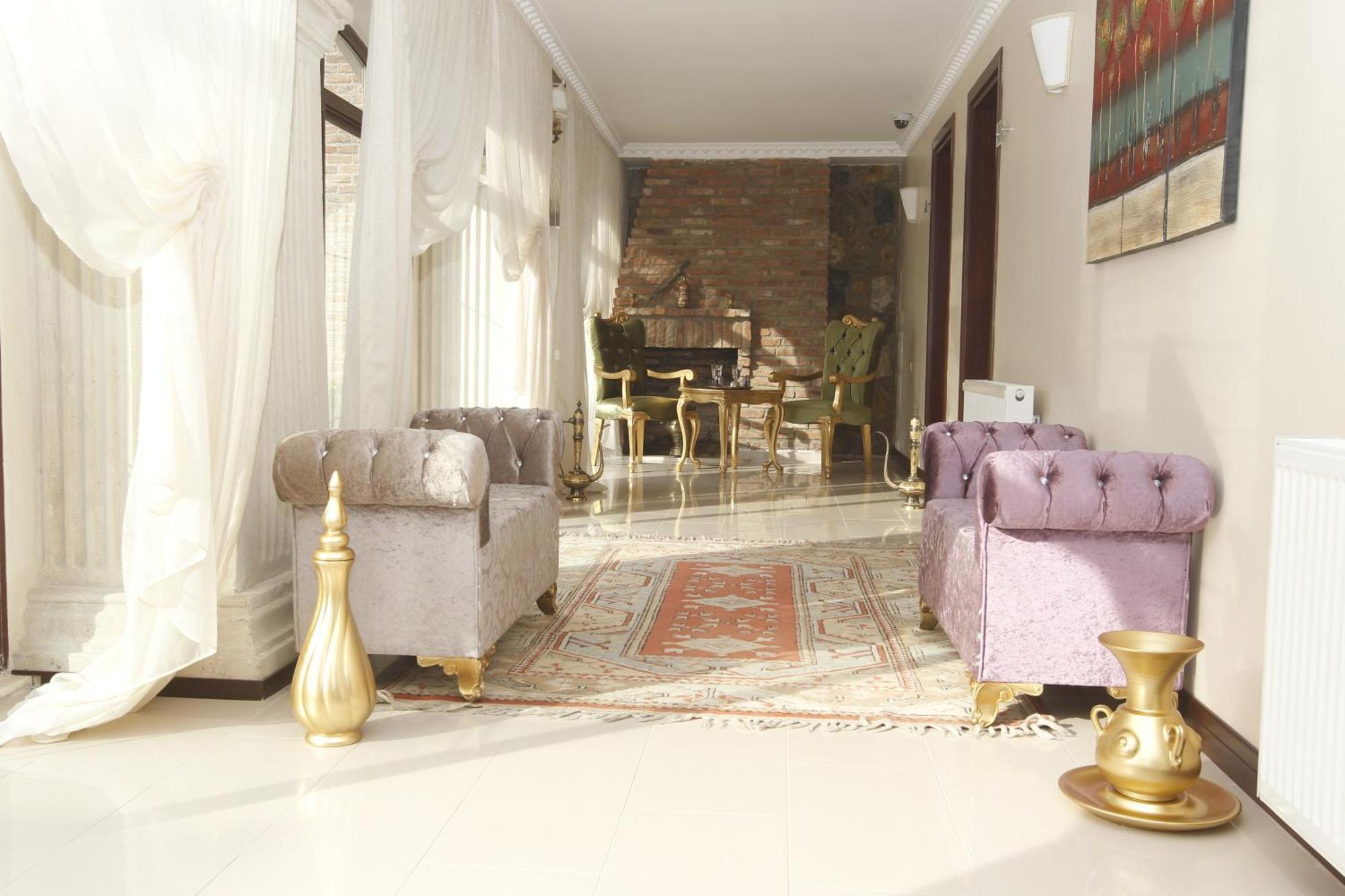 Saint John Hotel Селчук Екстериор снимка