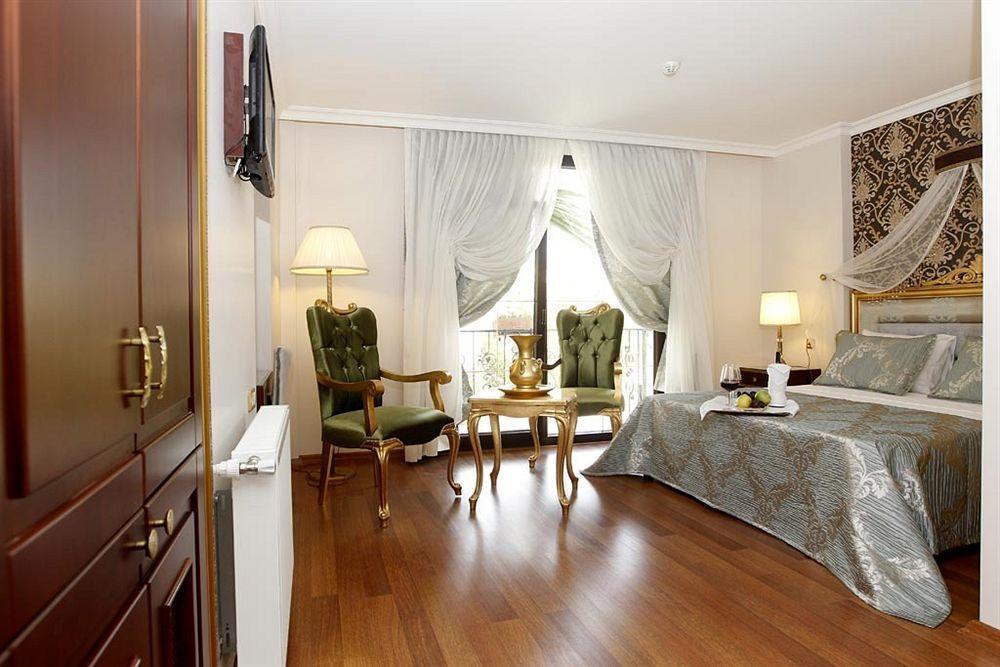 Saint John Hotel Селчук Екстериор снимка