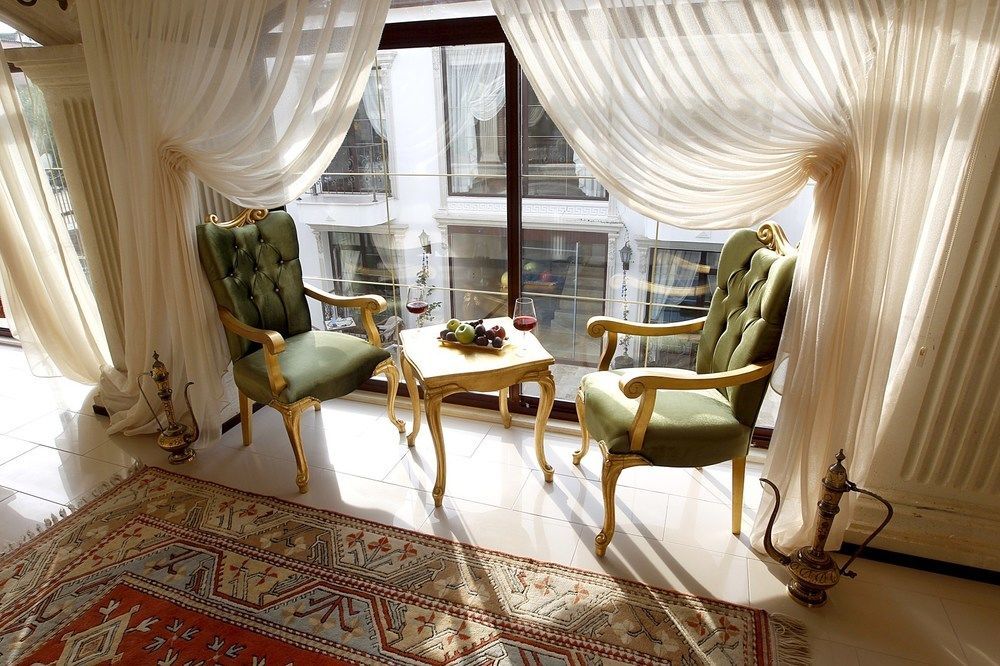 Saint John Hotel Селчук Екстериор снимка