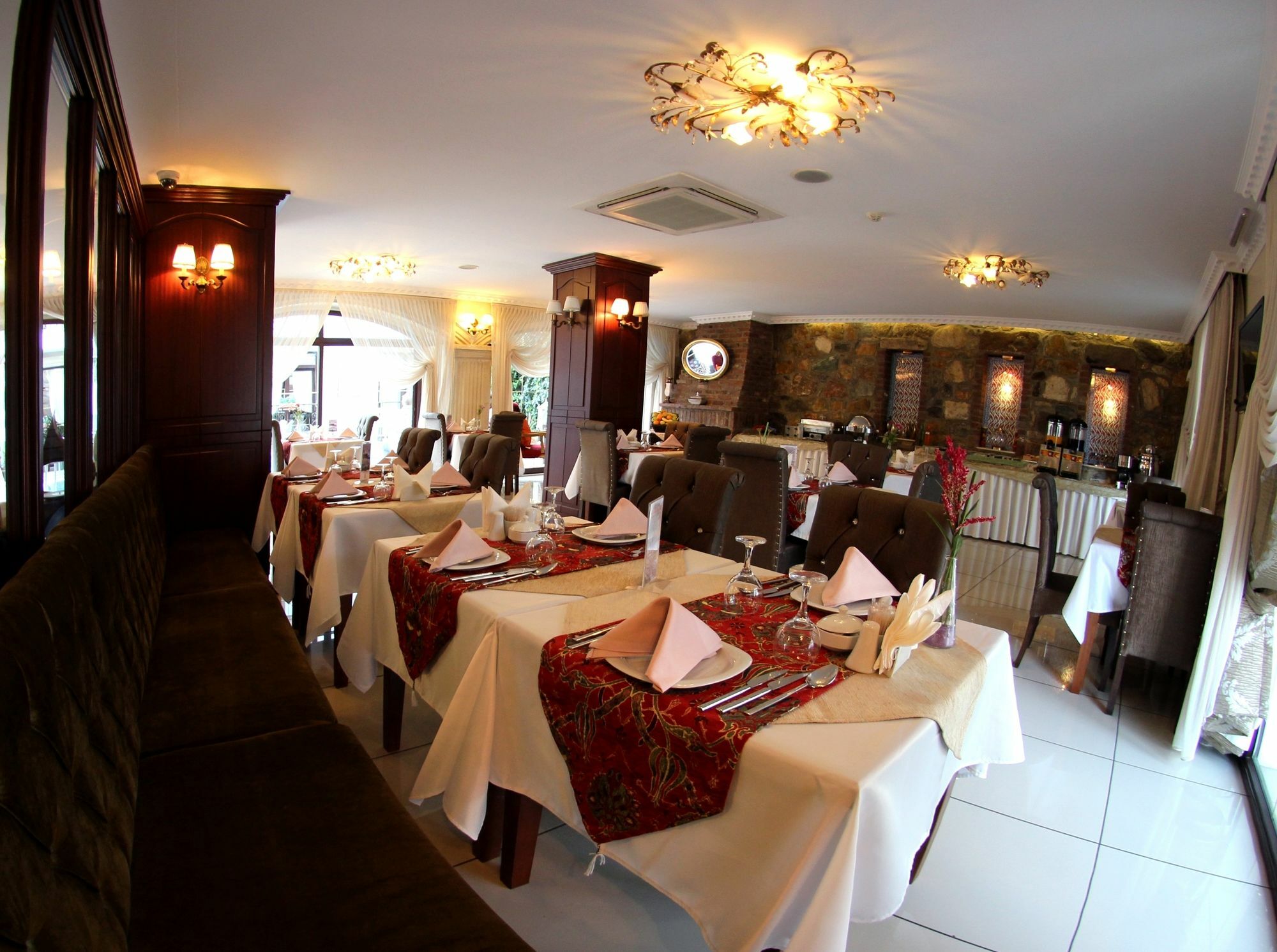 Saint John Hotel Селчук Екстериор снимка
